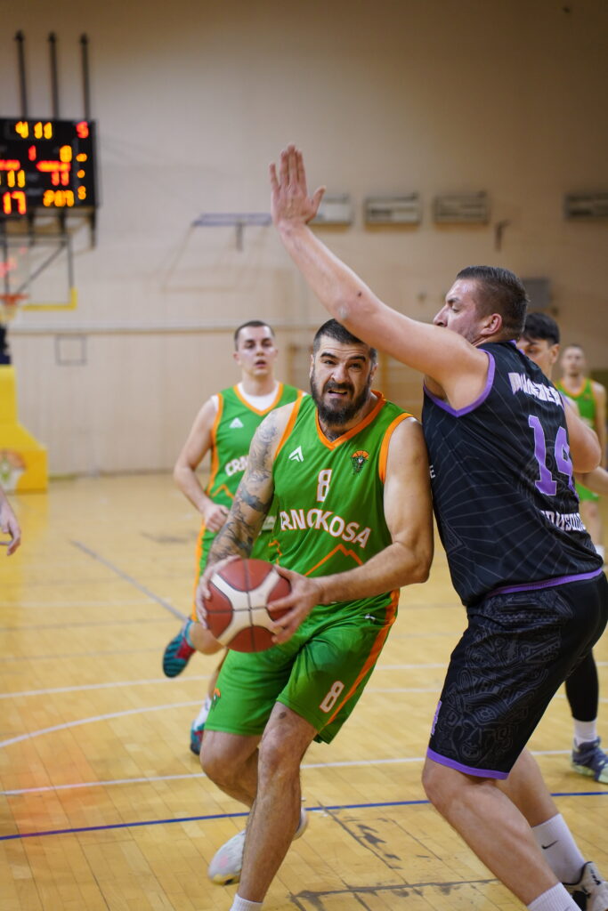 Image 2 - Velika borba u Kosjeriću: Crnokosa poražena posle produžetaka od Mileševca 86:89