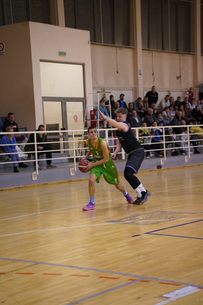 Image - Velika borba u Kosjeriću: Crnokosa poražena posle produžetaka od Mileševca 86:89